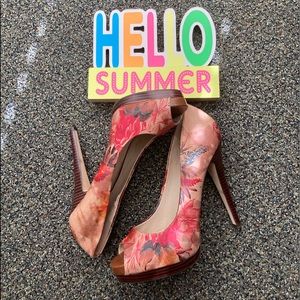 Aldo Sexy Pair of Pumps